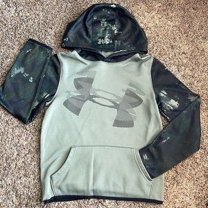 Under Armour Hoodie